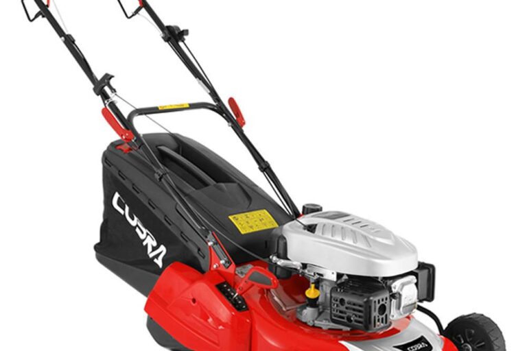 Cobra RM46SPC 18" Roller Lawnmower