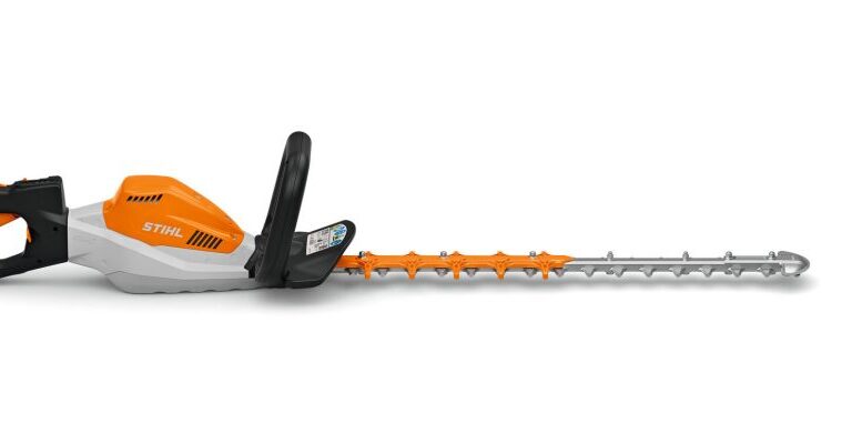 STIHL HSA 130 R Cordless Hedge Trimmer Tool Only - Blade Length 75 cm / 30"