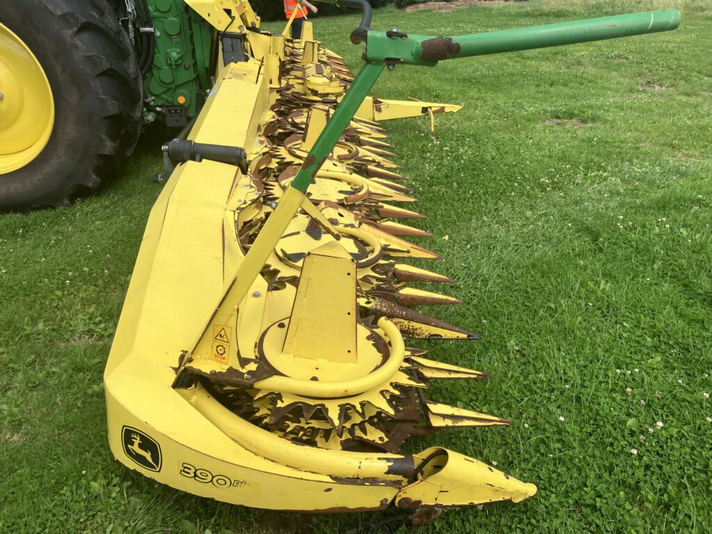John Deere 390 Plus - Image 9