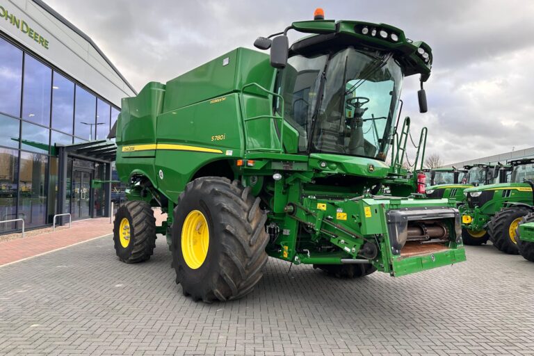 John Deere S780i HM