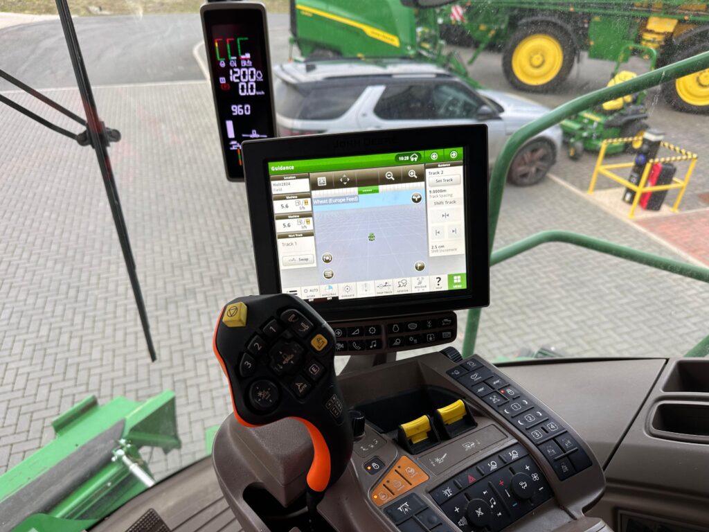 John Deere S780i HM - Image 33