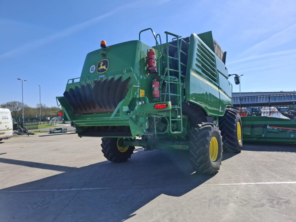 John Deere T670i - Image 4