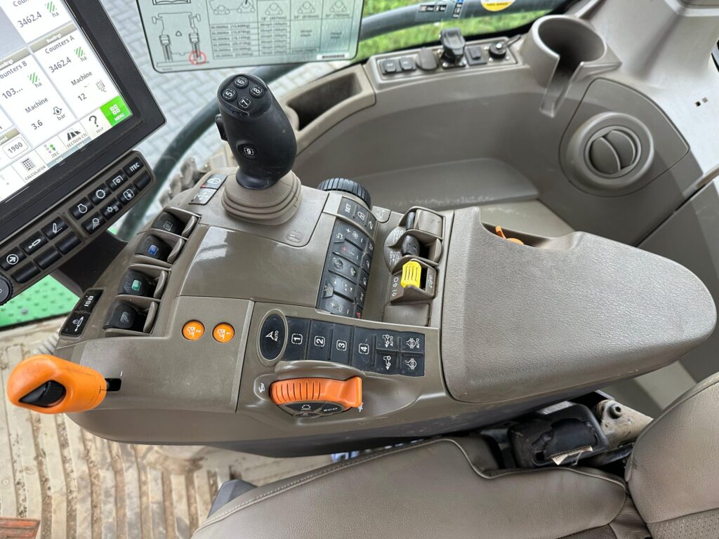 John Deere 8RX 410 - Image 18