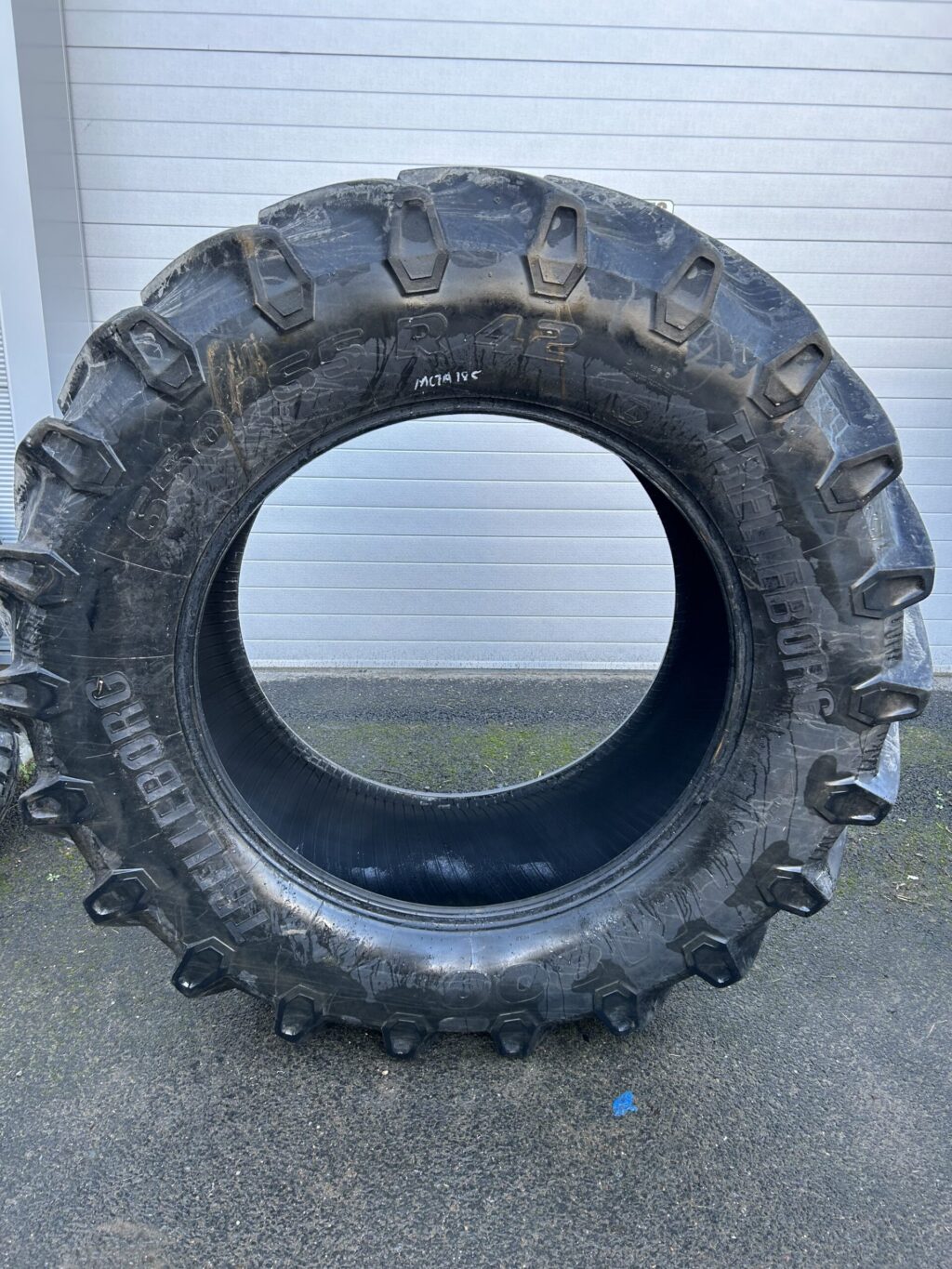 Trelleborg TM800 650/65X42