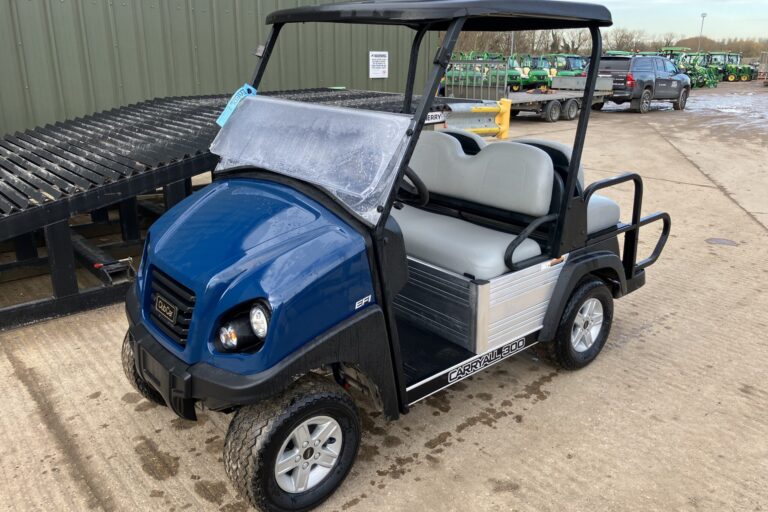 Club Car Carryall 300 w/ 4 Seat Conversion