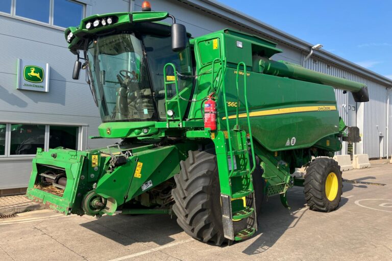 John Deere T560i HM
