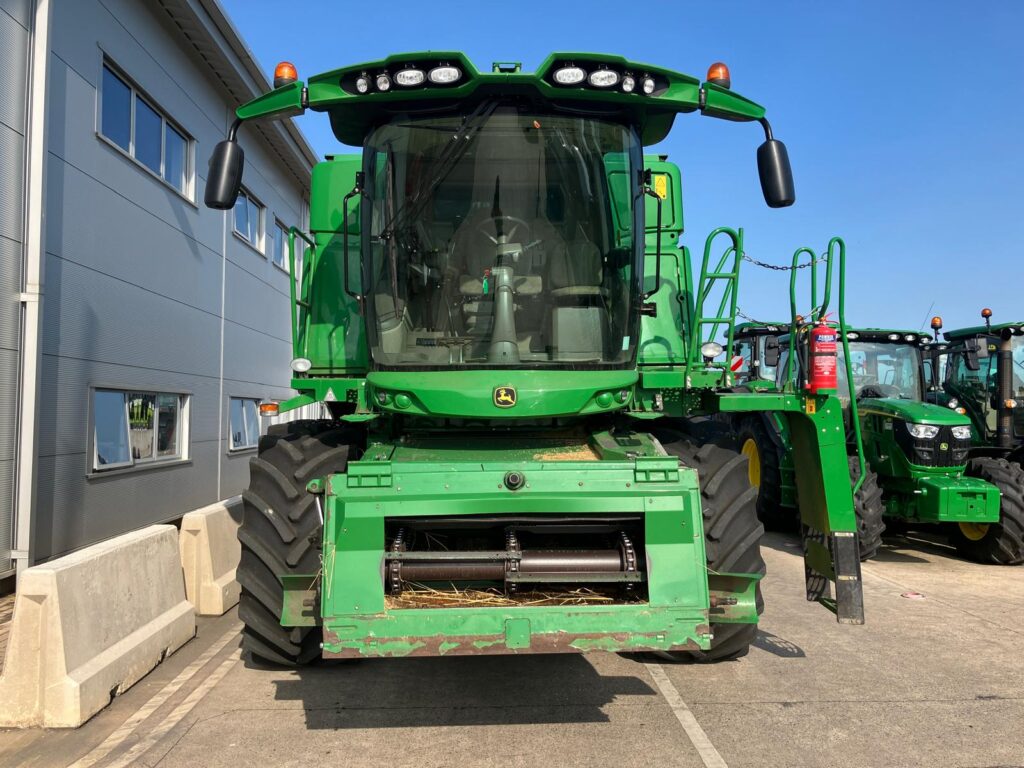John Deere T560i HM - Image 6