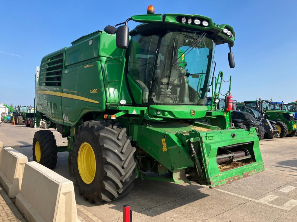John Deere T560i HM - Image 2