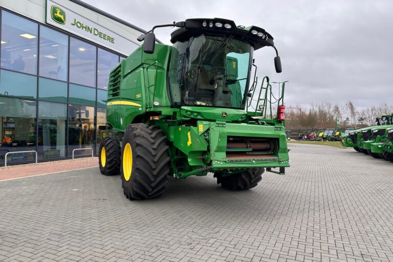 John Deere T550i