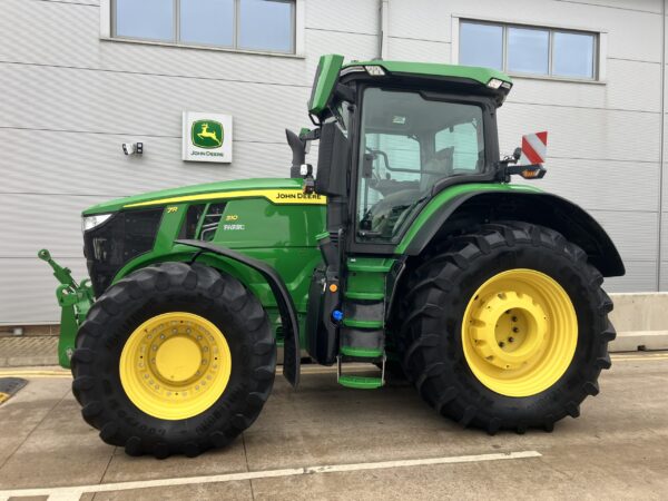 John Deere 7R 310 - Image 2