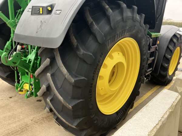 John Deere 7R 310 - Image 17