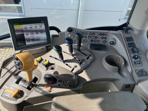 John Deere 6155R - Image 19