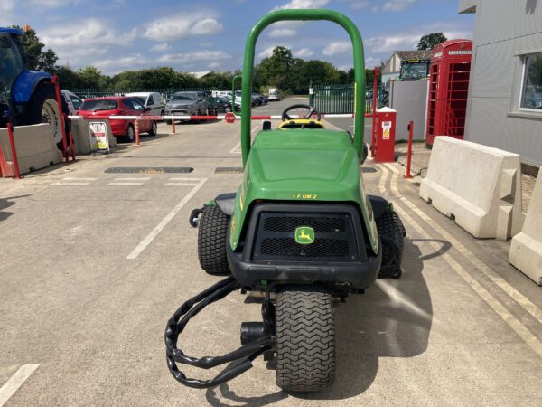 John Deere 7200A utility mower - Image 4