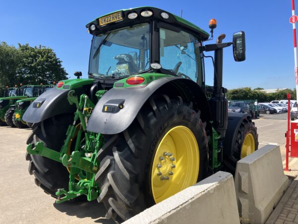 John Deere 6215R - Image 5