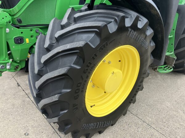 John Deere 6R 215 - Image 8
