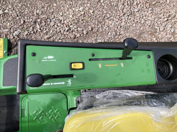 John Deere 1550 front mower - Image 9