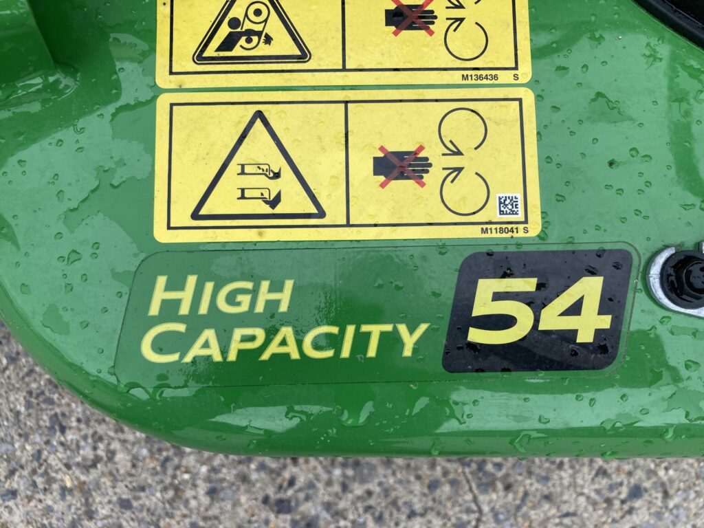 John Deere X940 ride on rotary mower - Image 10