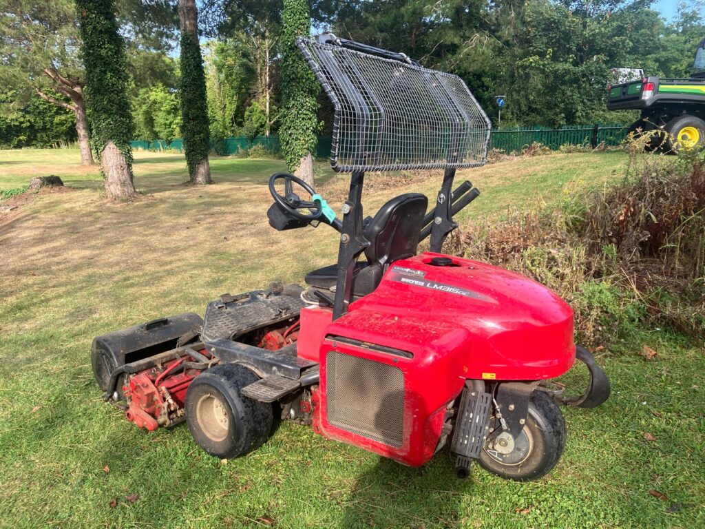 Baroness LM315GC triple greens mower - Image 2