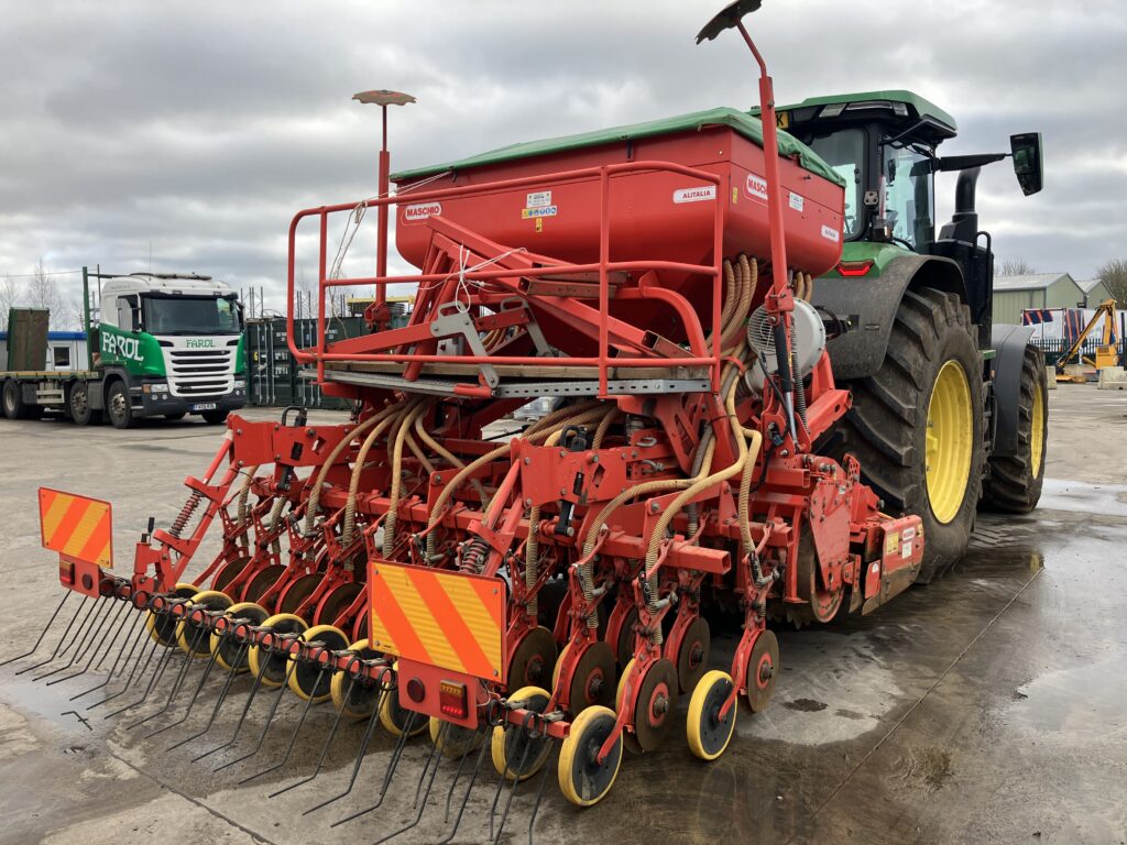 Maschio Alitalia 3mtr drill with 3mtr Power Harrow - Image 3