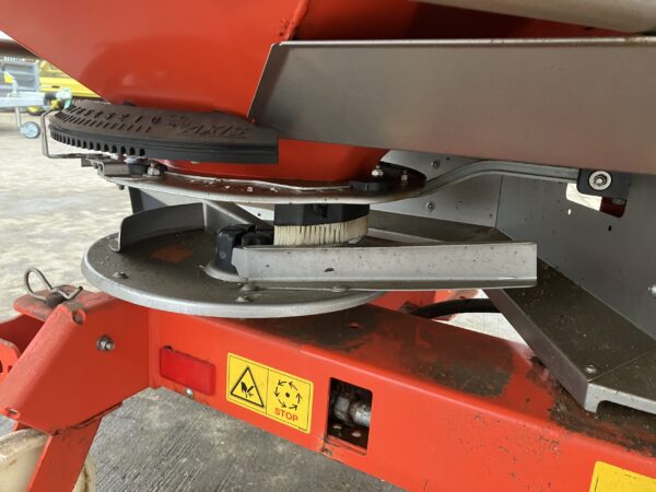 Kuhn Axis 40.2 H-EMC Varispread Pro - Image 9