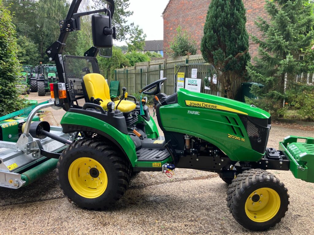 John Deere 2026R compact tractor