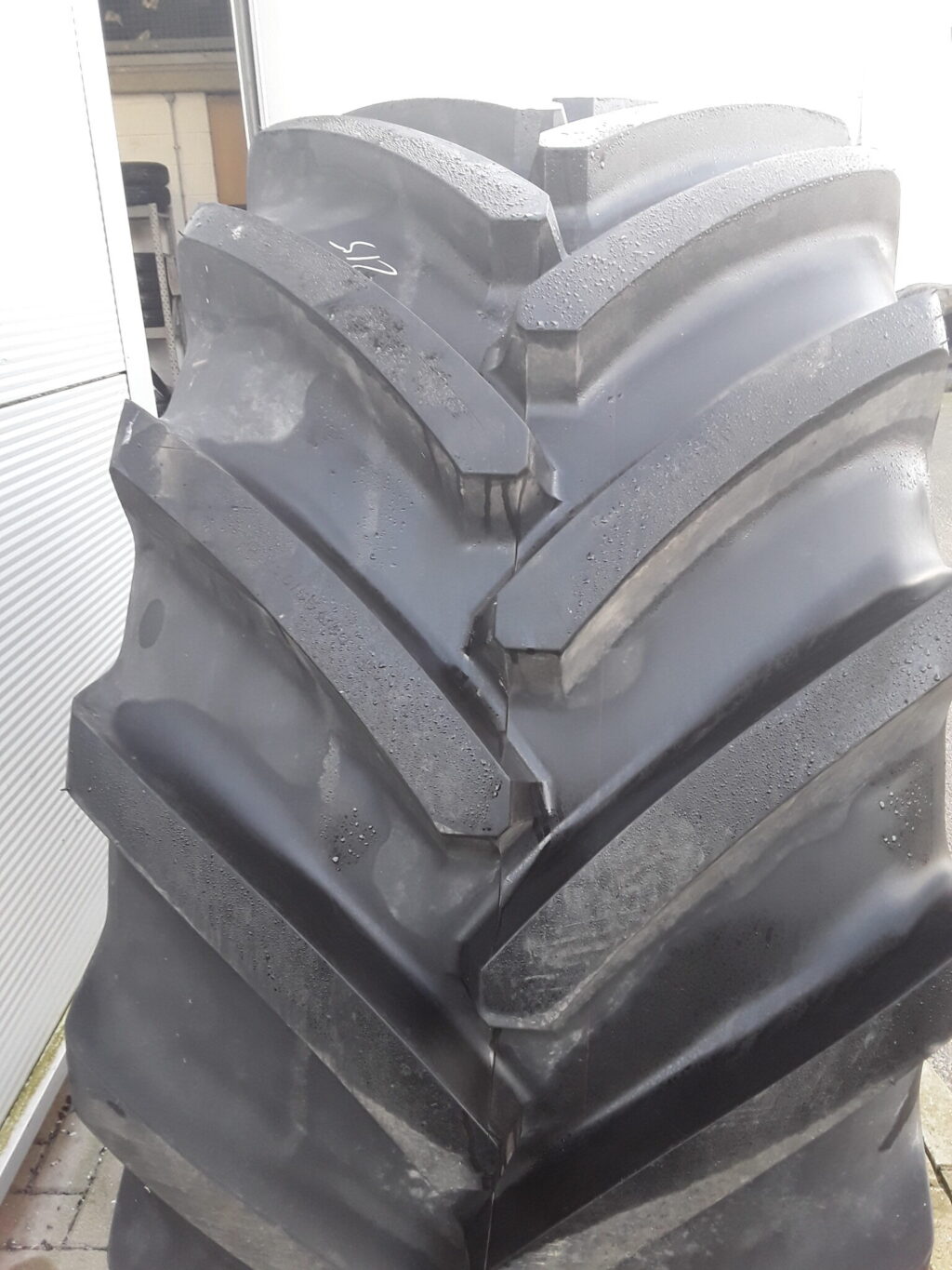 Michelin AxioBib 2 VF710/55X34 - Image 6