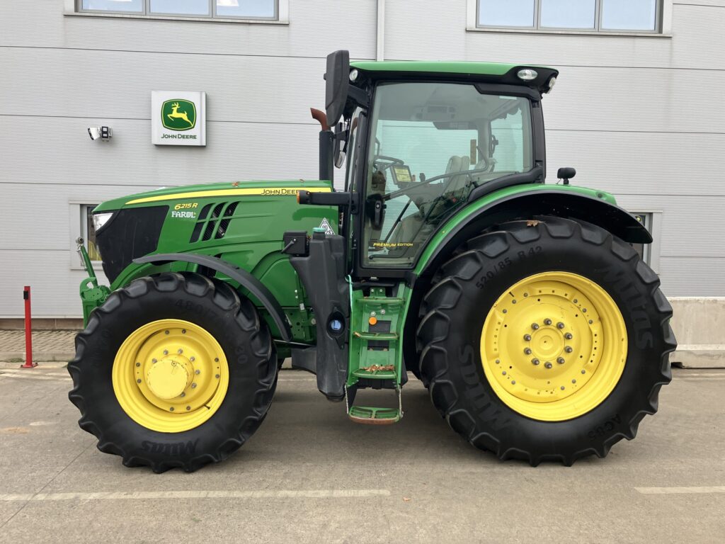 John Deere 6215R - Image 2
