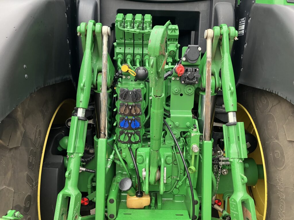 John Deere 6R 195 - Image 16