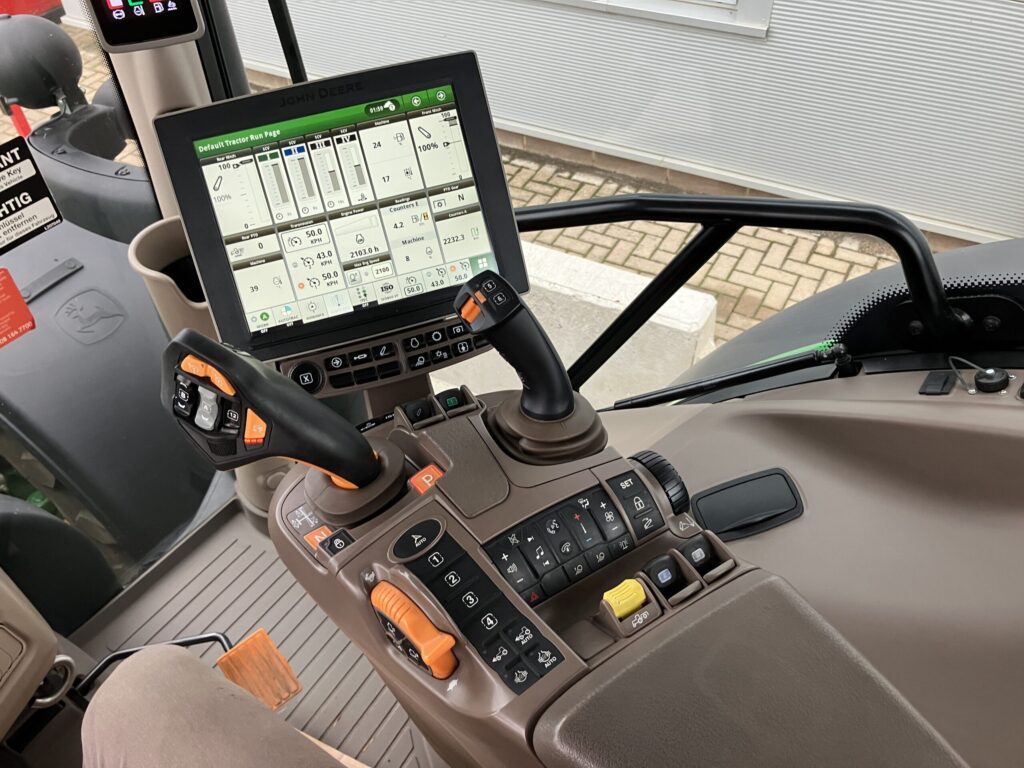 John Deere 6R 195 - Image 35