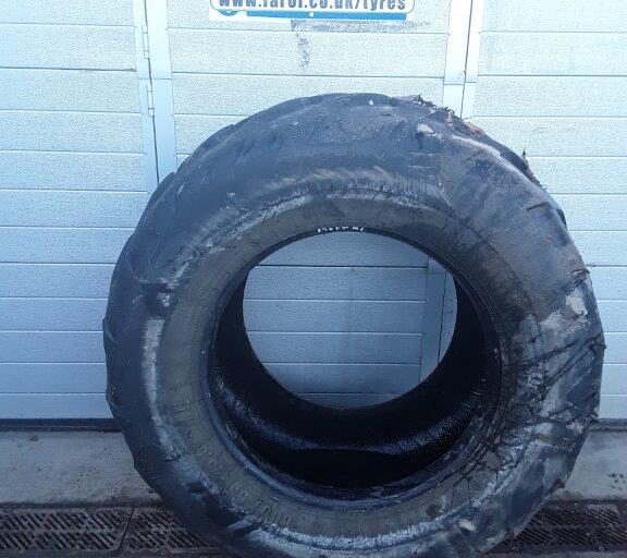Trelleborg Twin 421|Trelleborg 600/55X26.5
