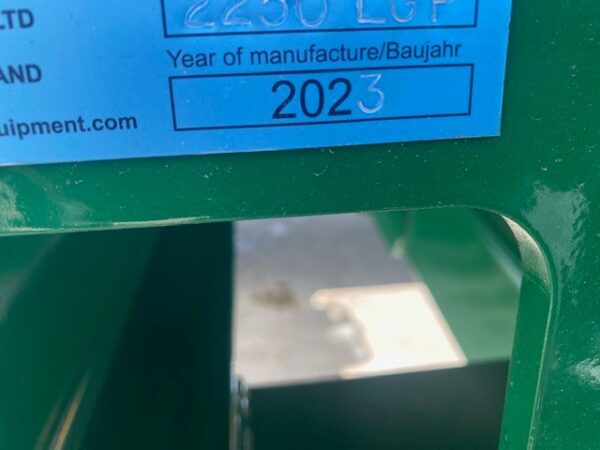 Major 2250LGP - Image 12