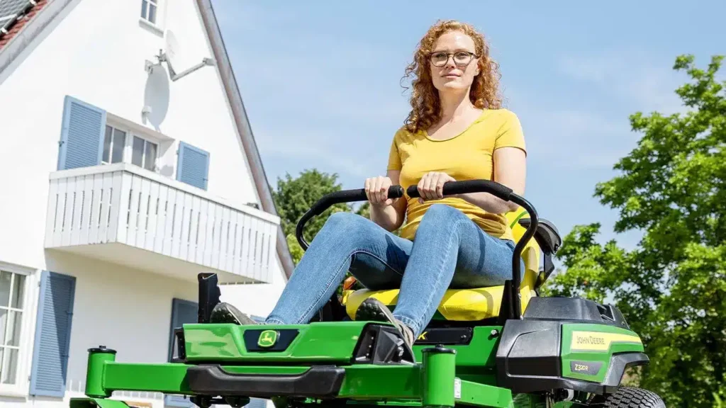 John Deere Z320R ZTrack Zero Turn Mower - Image 4
