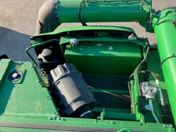John Deere S690 TM - Image 10