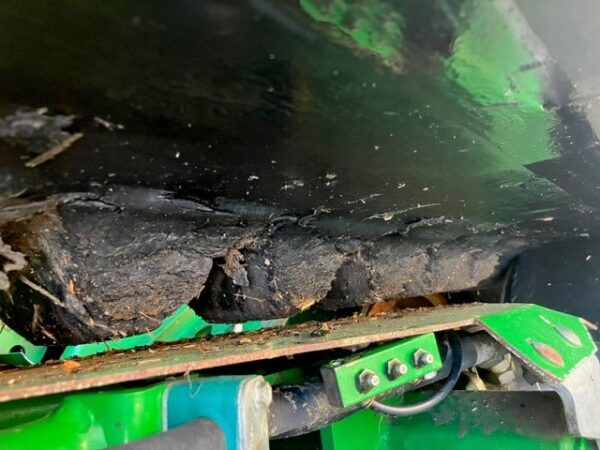 John Deere S690 TM - Image 21