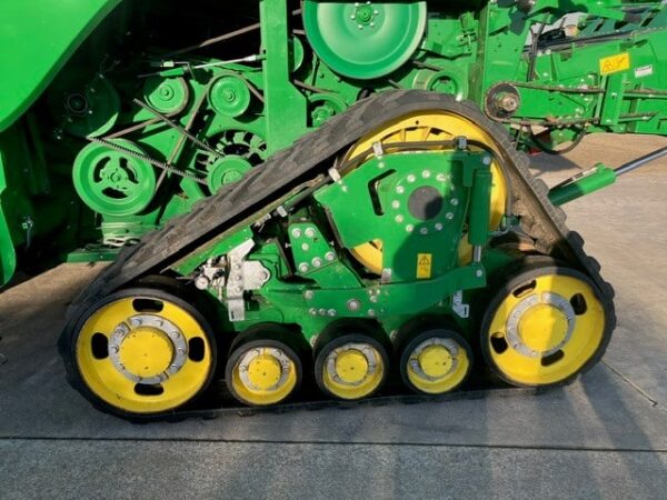 John Deere S690 TM - Image 17