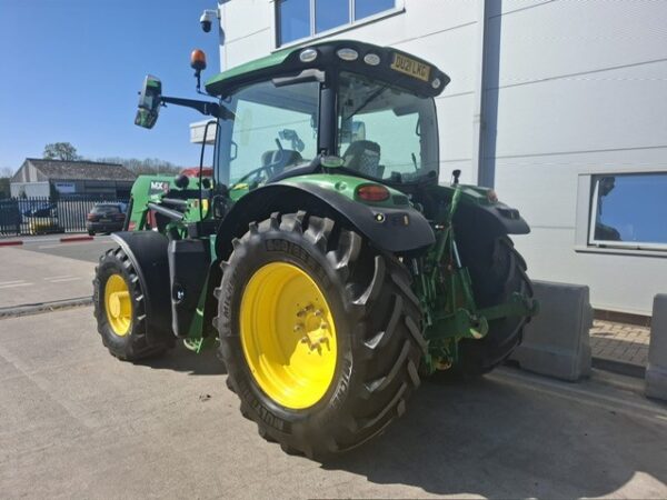 John Deere 6135R - Image 3