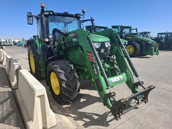 John Deere 6135R - Image 4