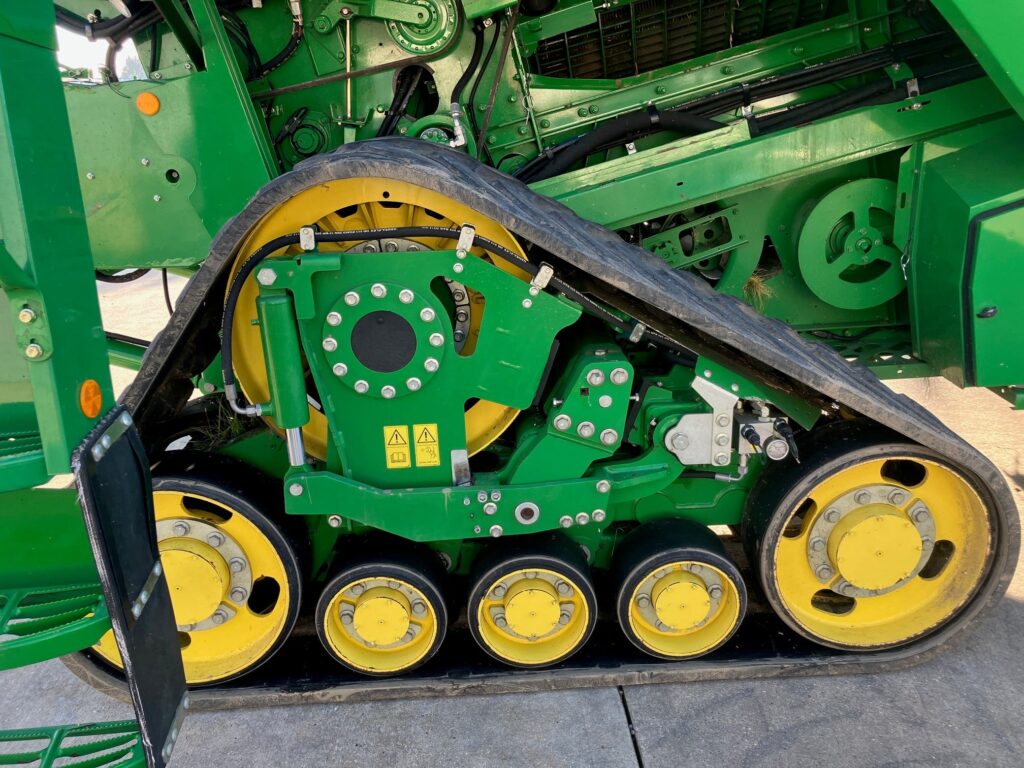 JOHN DEERE S685 TM - Image 16