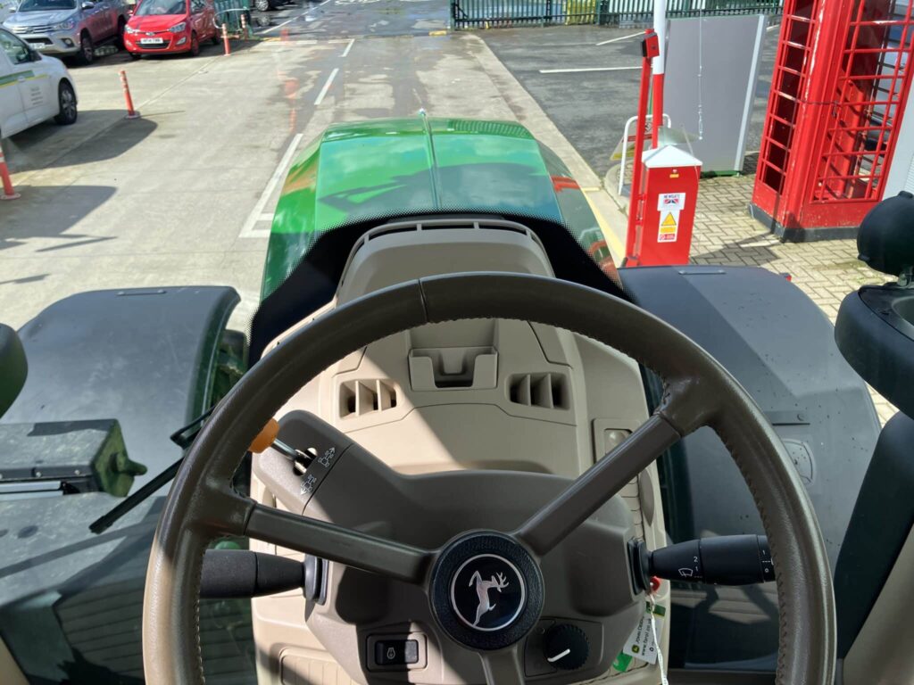 John Deere 6R 215 - Image 22