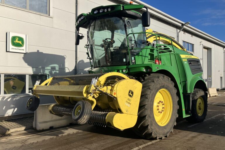 John Deere 8500i