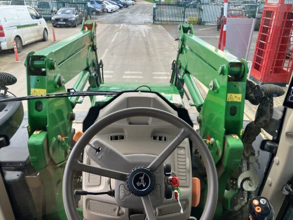 John Deere 6120M - Image 13