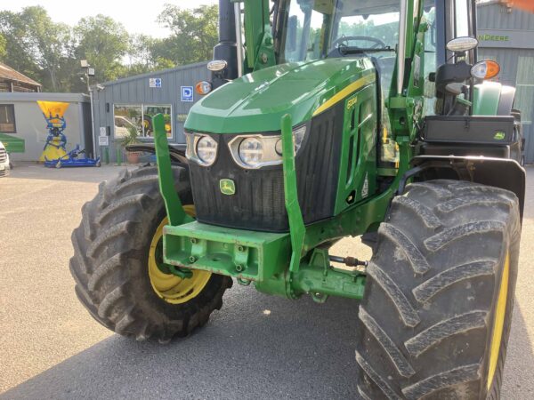 John Deere 6120M - Image 9