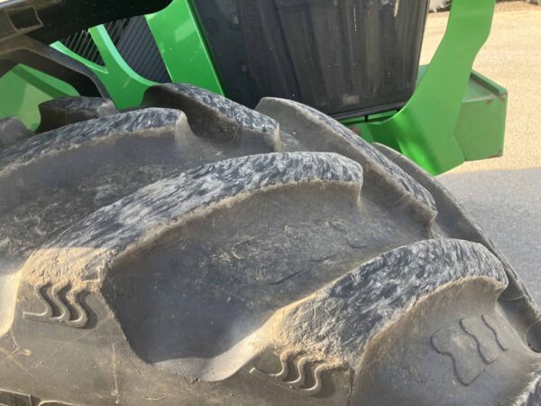 John Deere 6120M - Image 18