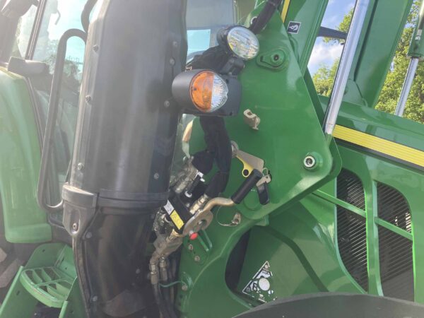 John Deere 6120M - Image 19