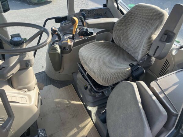 John Deere 6120M - Image 21