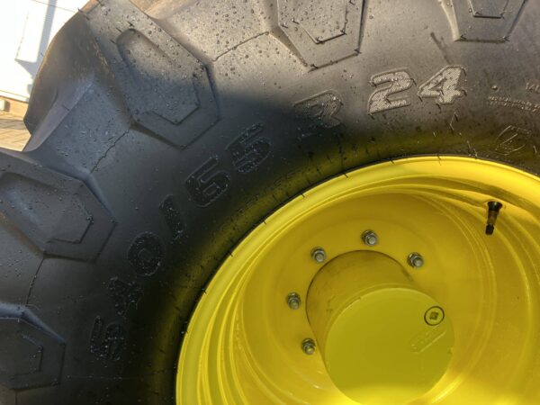 John Deere 6R 130 - Image 11