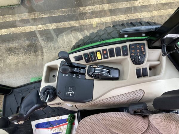John Deere 4066R compact tractor - Image 12