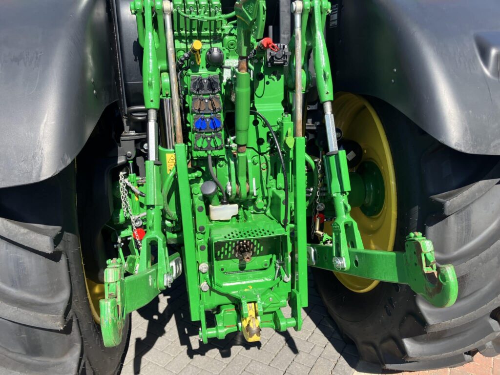 John Deere 6R 185 - Image 16