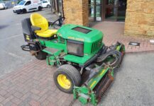 John Deere 2653A utility triple mower