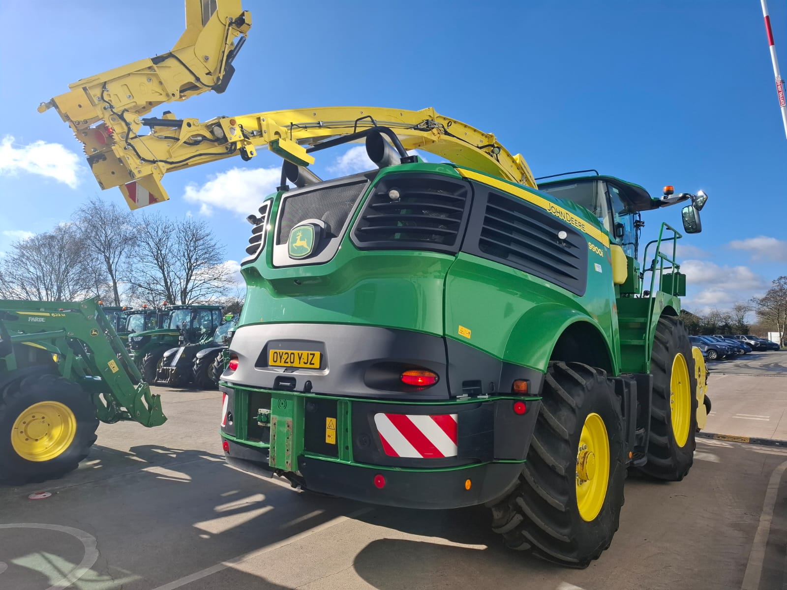 John Deere 9900